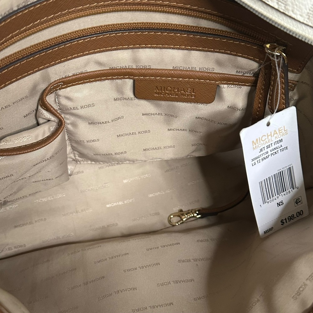 Michael Kors Vanilla MK Signature Logo Jet Set Tote Bag Brown Leather Straps NWT - Picture 6 of 13
